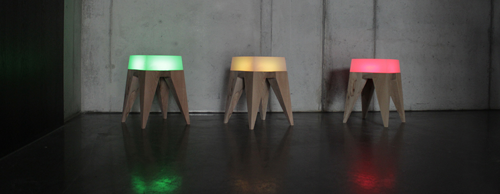 STOOL – Franca Hartard, Sofie Vieth, Jonathan Knappe