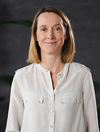 Prof. Julia Kühne 