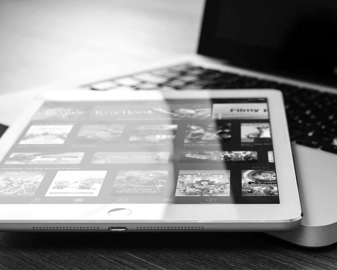 Video Communication in Internet Media