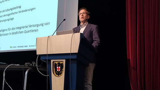 Markus Schaffert hielt auf der Jahrestagung einen Vortrag, Foto: Hartmut Müller, Hochschule Mainz, CC BY-SA 4.0