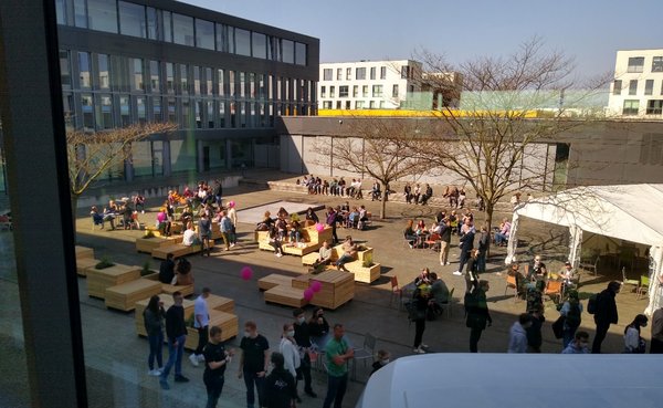 Blick in den Innehof der Hochschule Mainz, Foto: i3mainz, CC BY 4.0